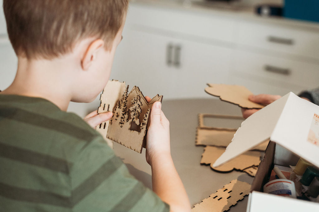 DIY Wolf Shadow Box Light