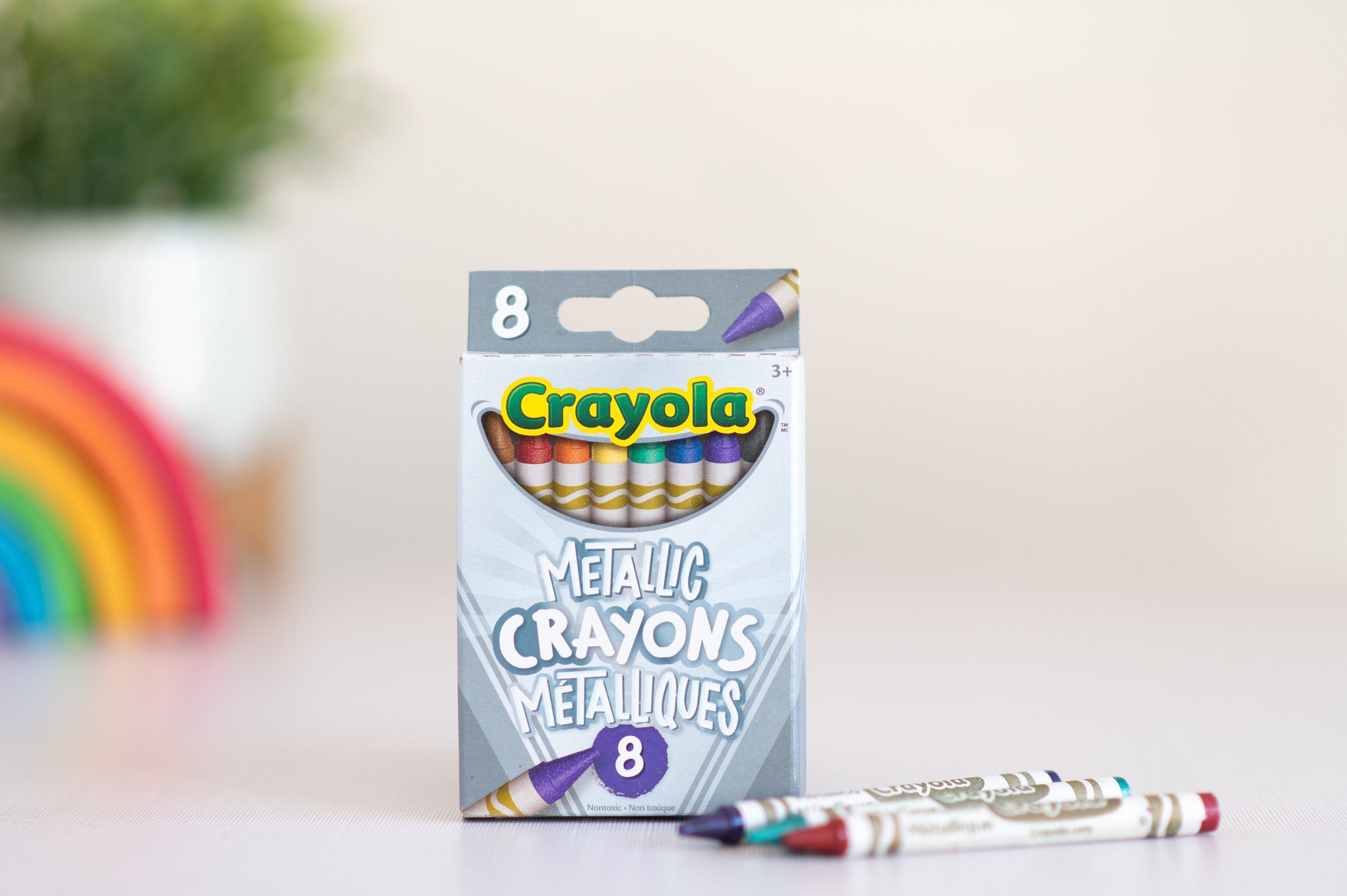 Crayola 8 Glitter Washable Crayons, Set of Crayons, Washable, Non Toxic,  Gift for Boys Girls, Arts and Crafts, Gifting, Stocking Stuffer -   Finland