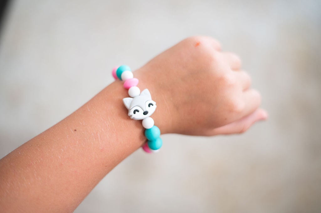 Pet clearance bead bracelet